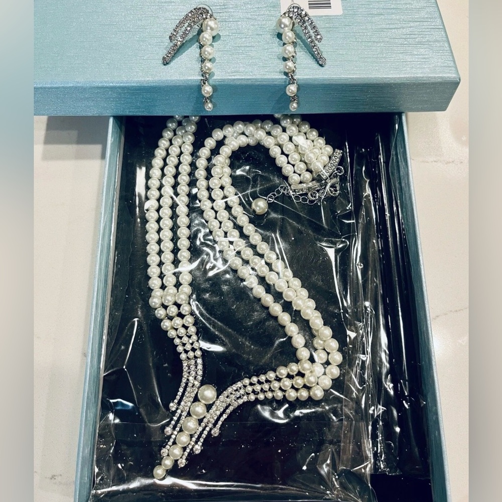 Bridal White Pearls Earrings And Necklace Set
